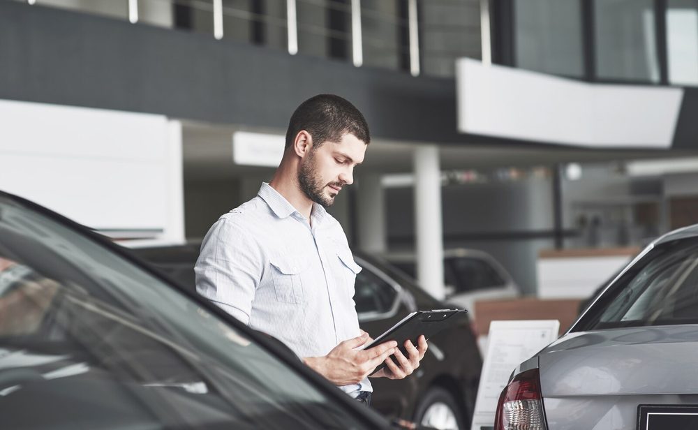 Managing vehicle inventory from a dedicated panel